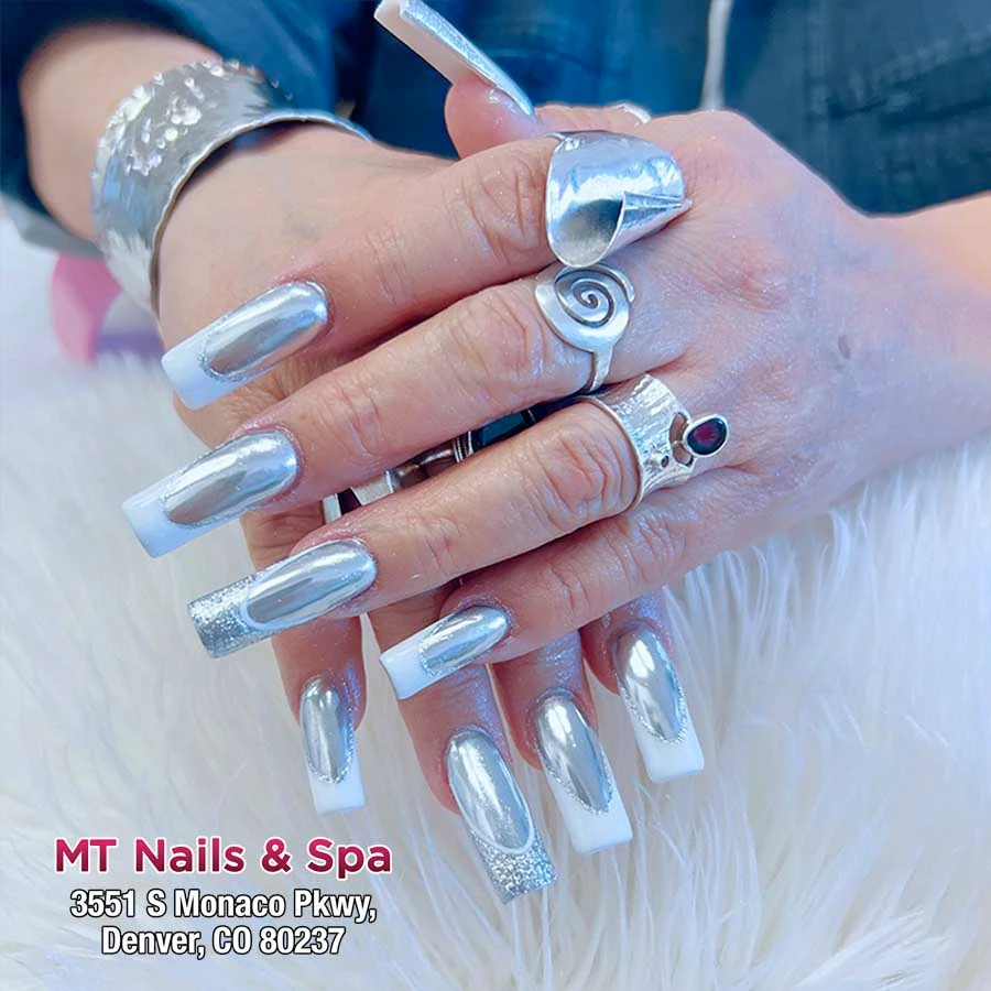 A Fresh Manicure for Your Next Look